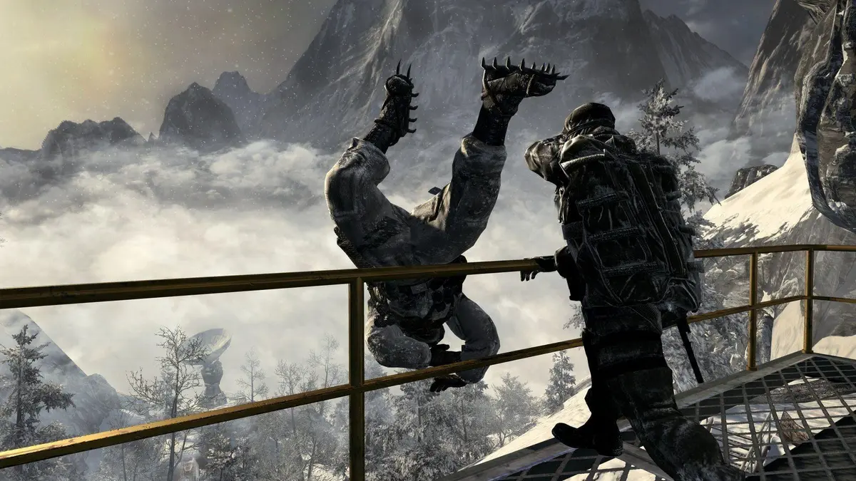 Inde Navarrette joue a Call of Duty: Black Ops Cold War en direct sur sa chaine Twitch.