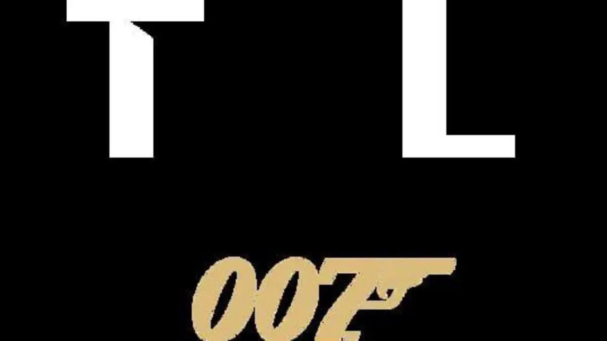 Illustration de 007 First Light mettant en scene un James Bond jeune et blesse, en tenue tactique sur fond de paysage islandais enneige.